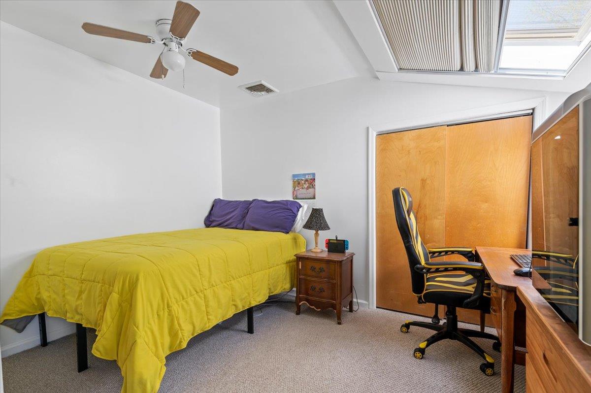 22 Stratford Avenue, Greenlawn, NY 11740