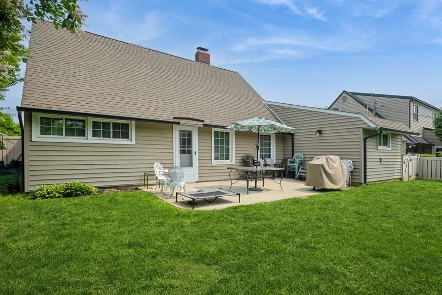 59 Springtime Ln S, Levittown, NY 11756