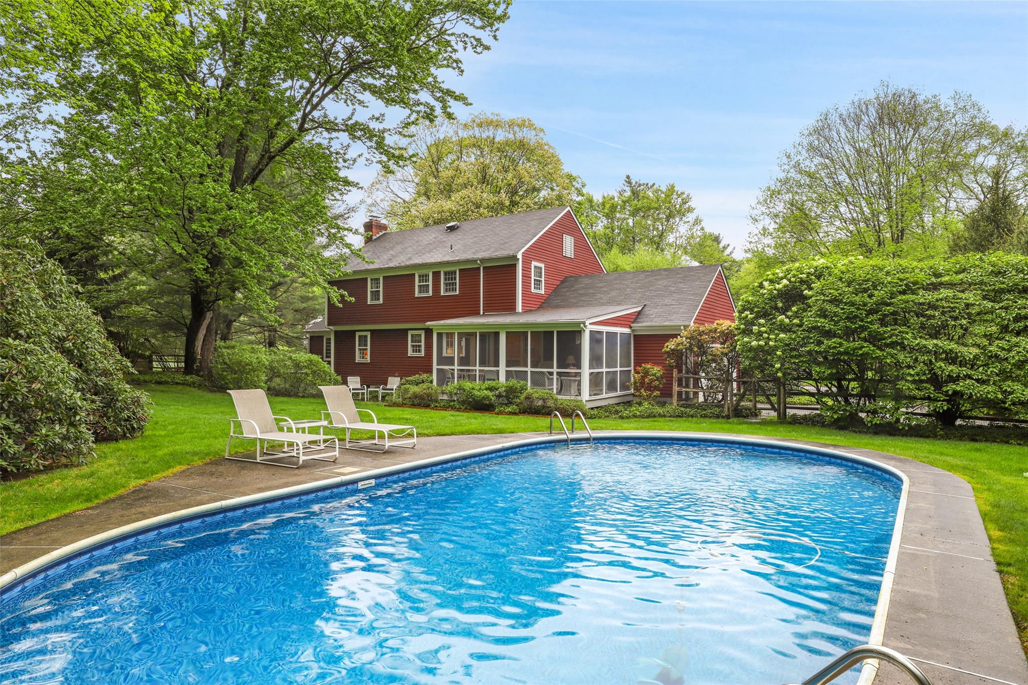 15 Cartway Lane E, Bedford, NY 10506