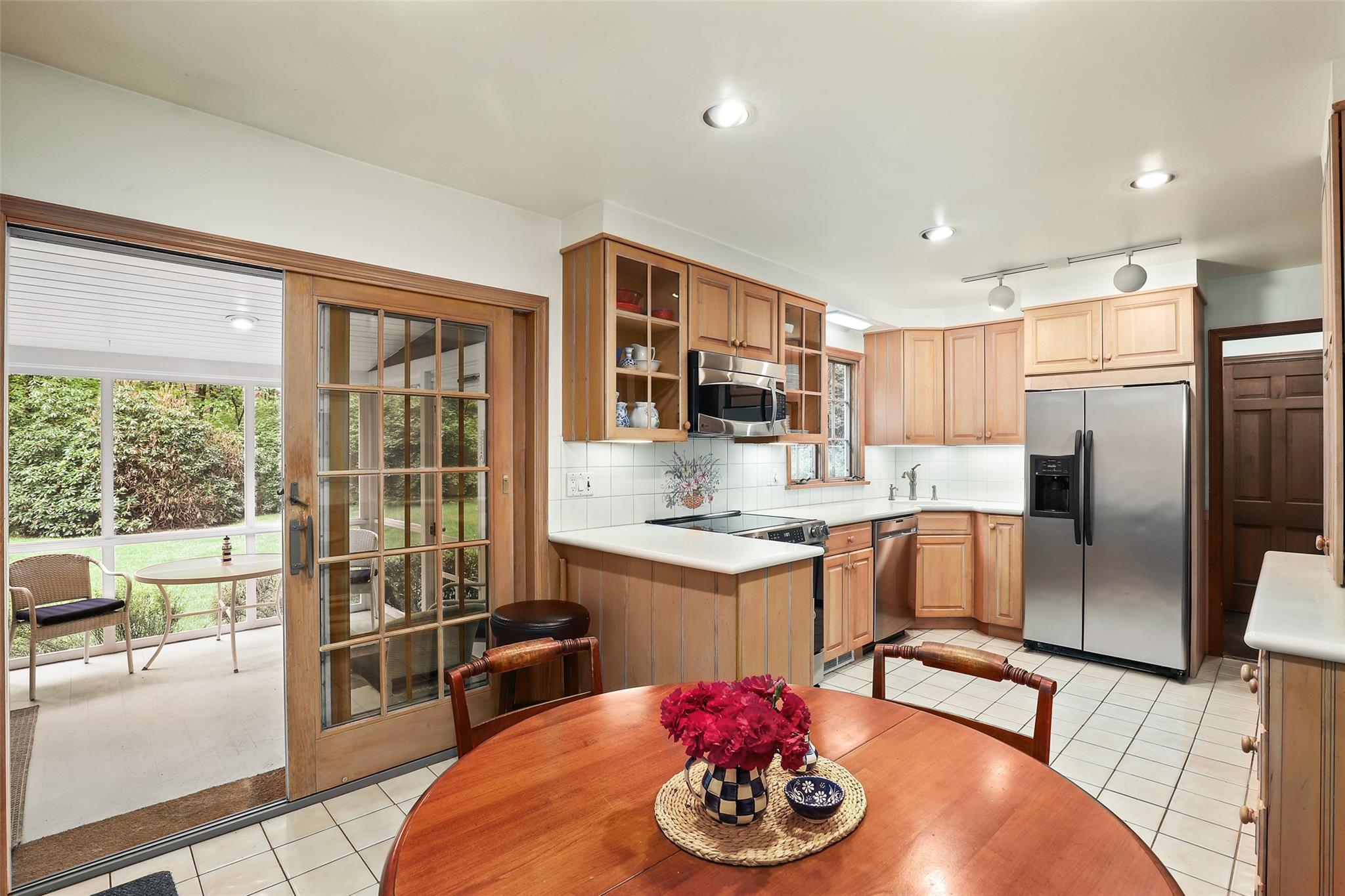 15 Cartway Lane E, Bedford, NY 10506