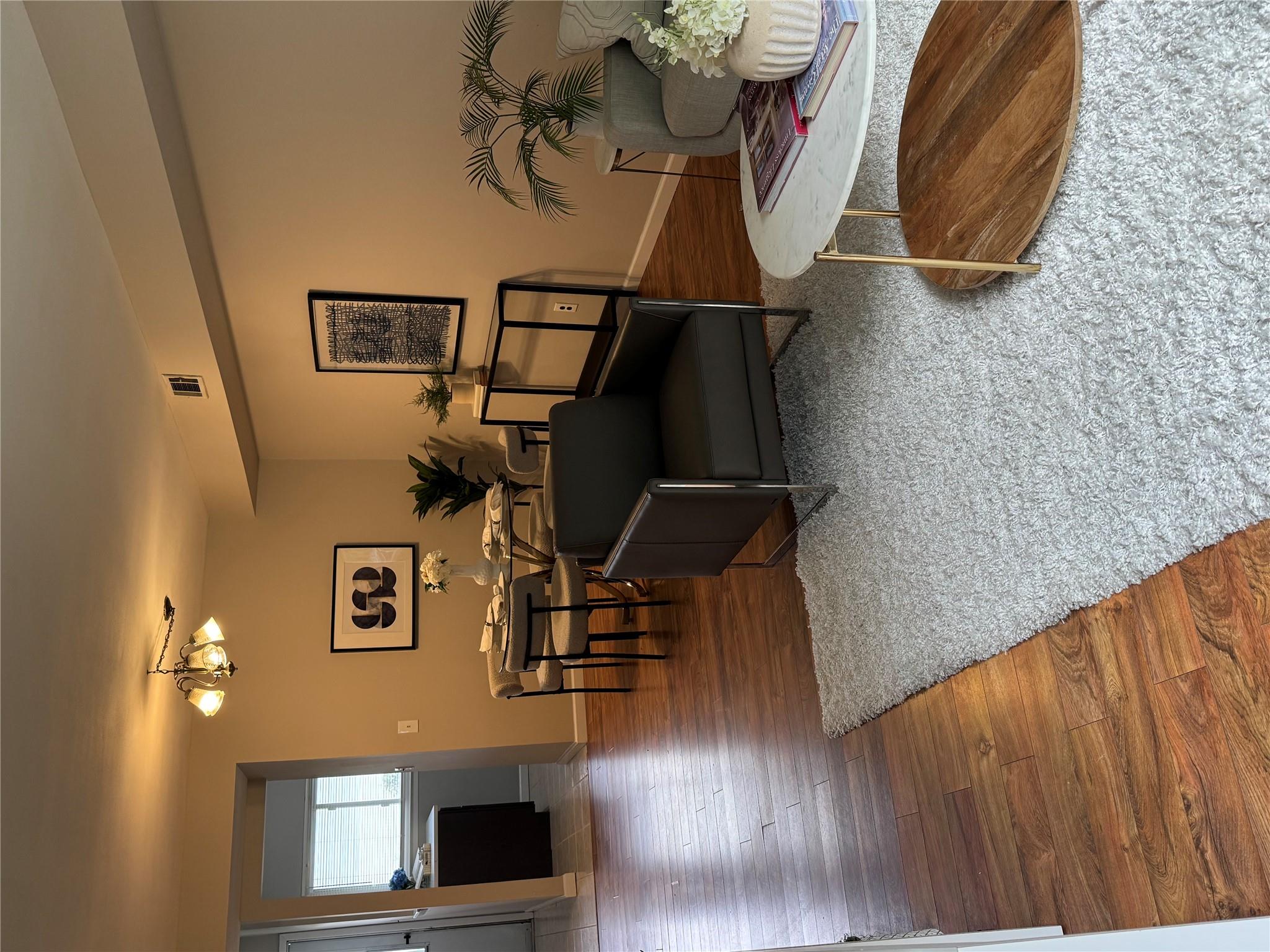 163 Pointe Cir N # 163, Coram, NY 11727