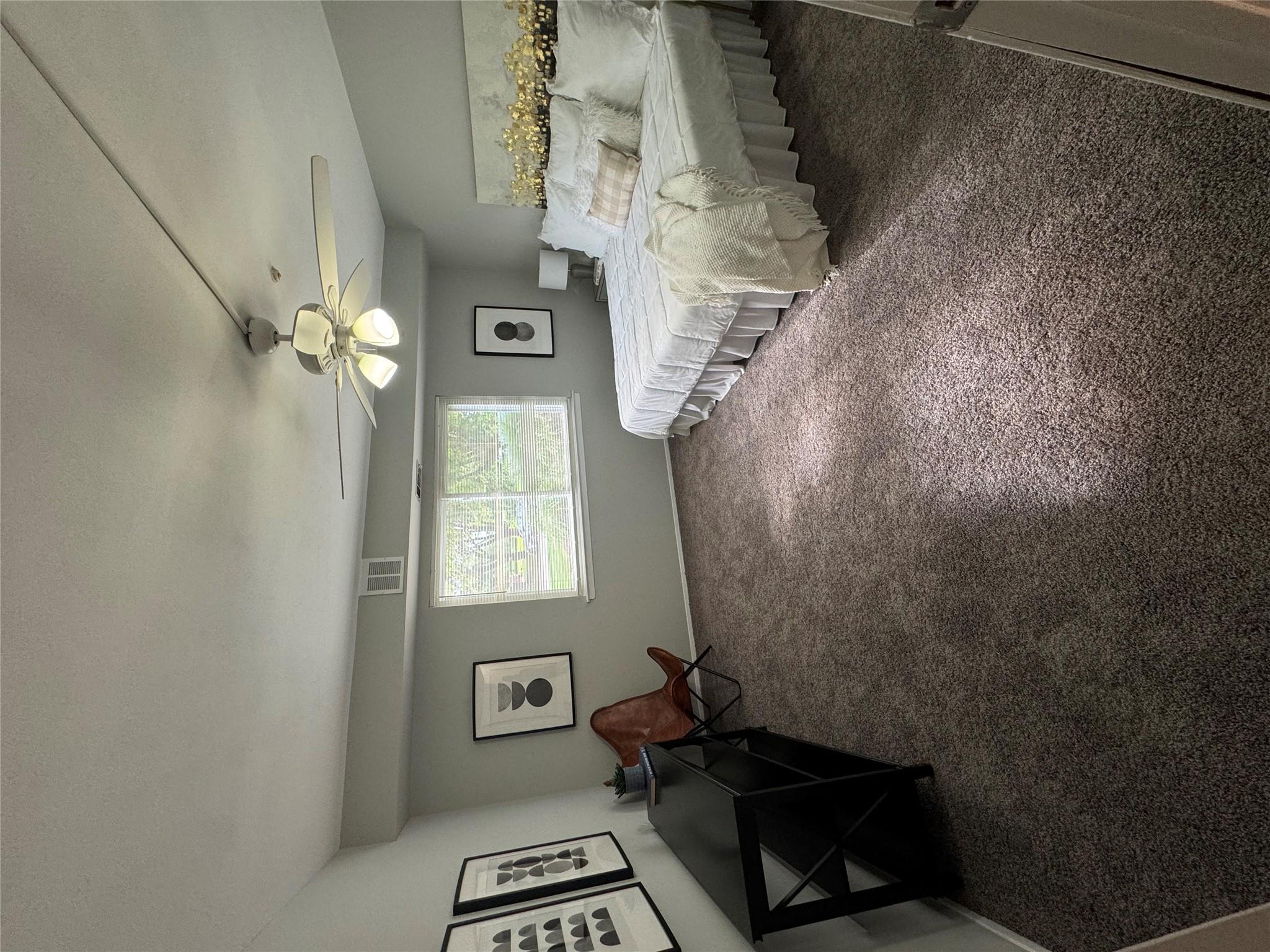 163 Pointe Cir N # 163, Coram, NY 11727