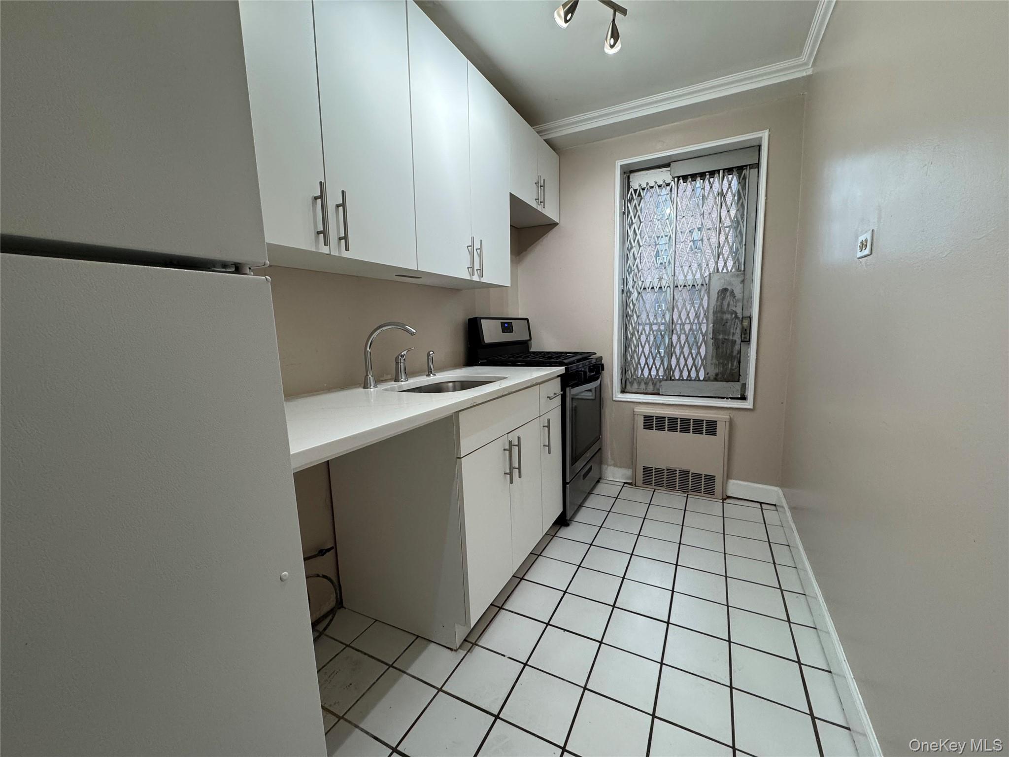 13909 84th Drive # 308, Briarwood, NY 11435