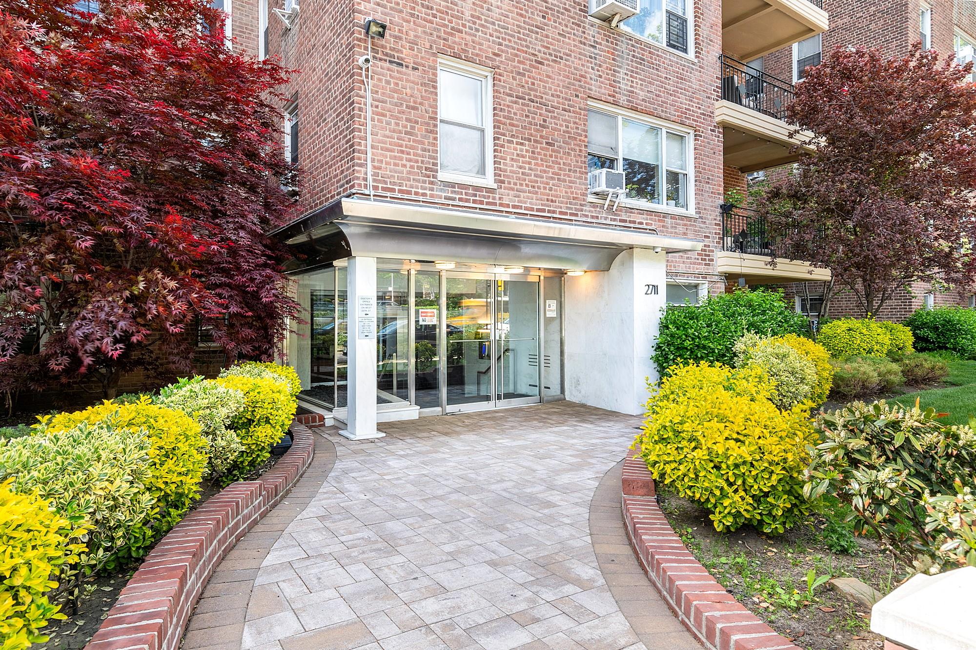 2711 Henry Hudson Parkway # 5A, Bronx, NY 10463