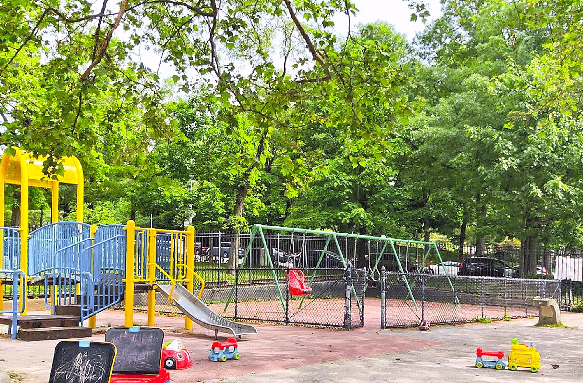 2711 Henry Hudson Parkway # 5A, Bronx, NY 10463