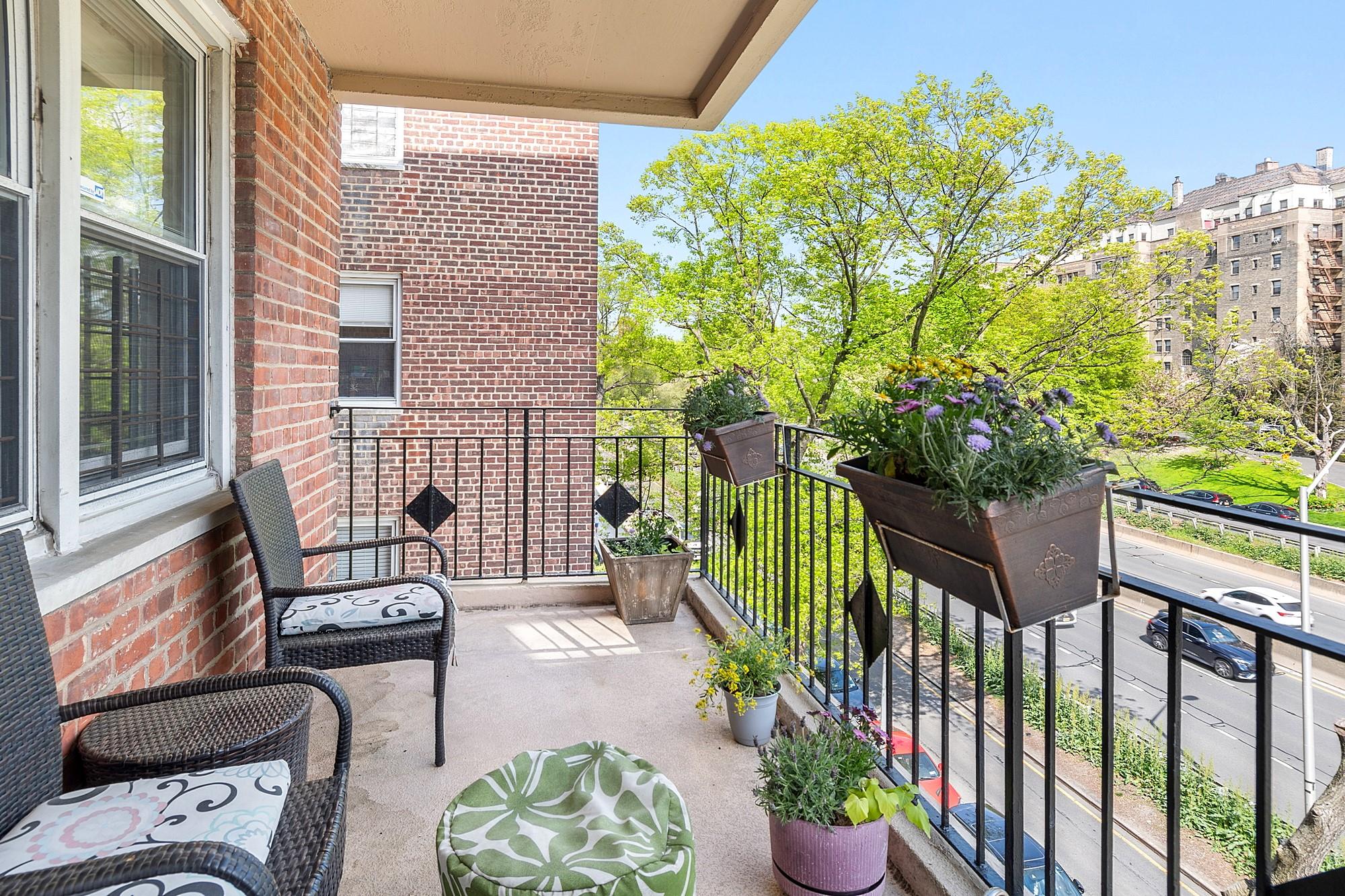 2711 Henry Hudson Parkway # 5A, Bronx, NY 10463