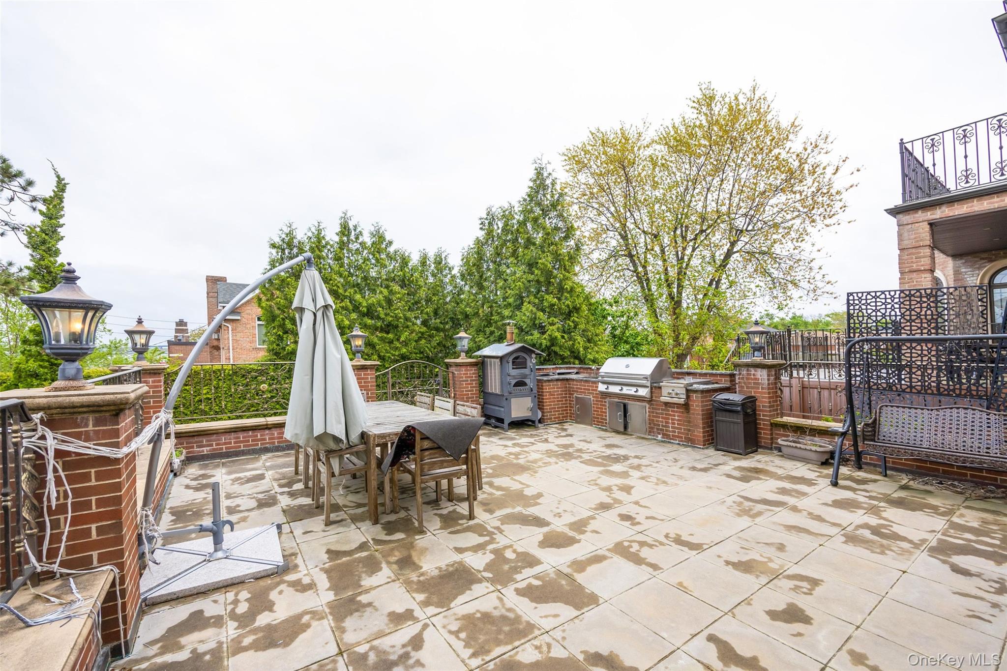 150-50 6th Avenue, Whitestone, NY 11357