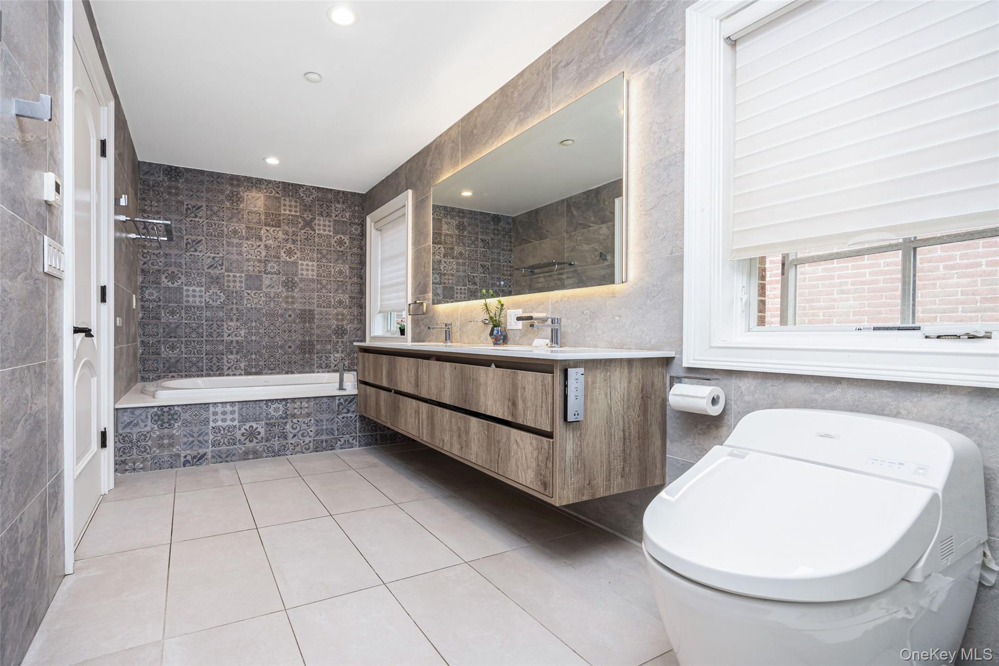 150-50 6th Avenue, Whitestone, NY 11357