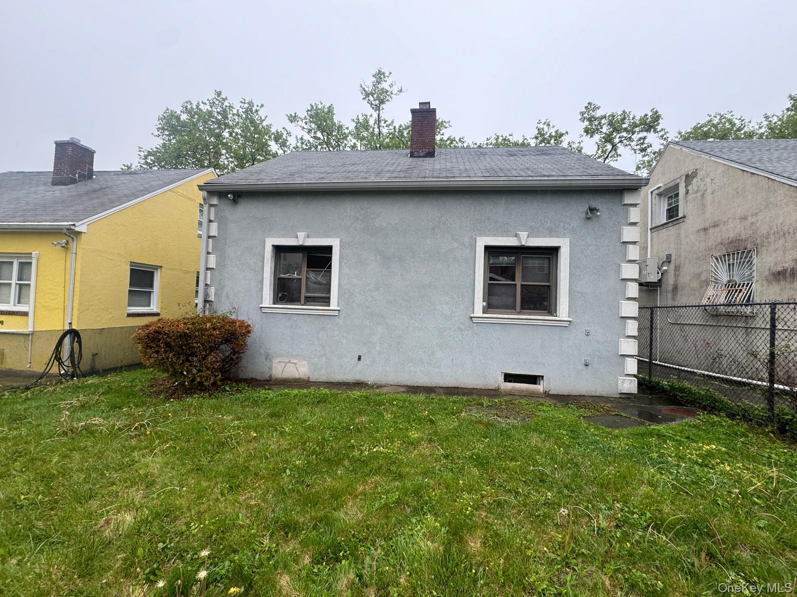 548 S 10th Avenue, Mount Vernon, NY 10550