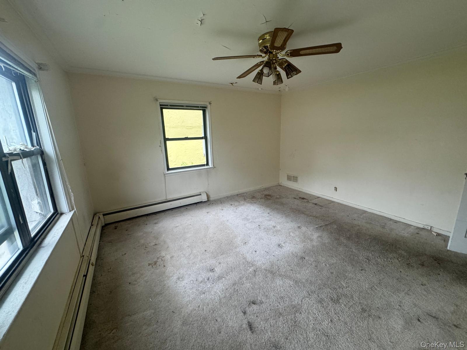 548 S 10th Avenue, Mount Vernon, NY 10550