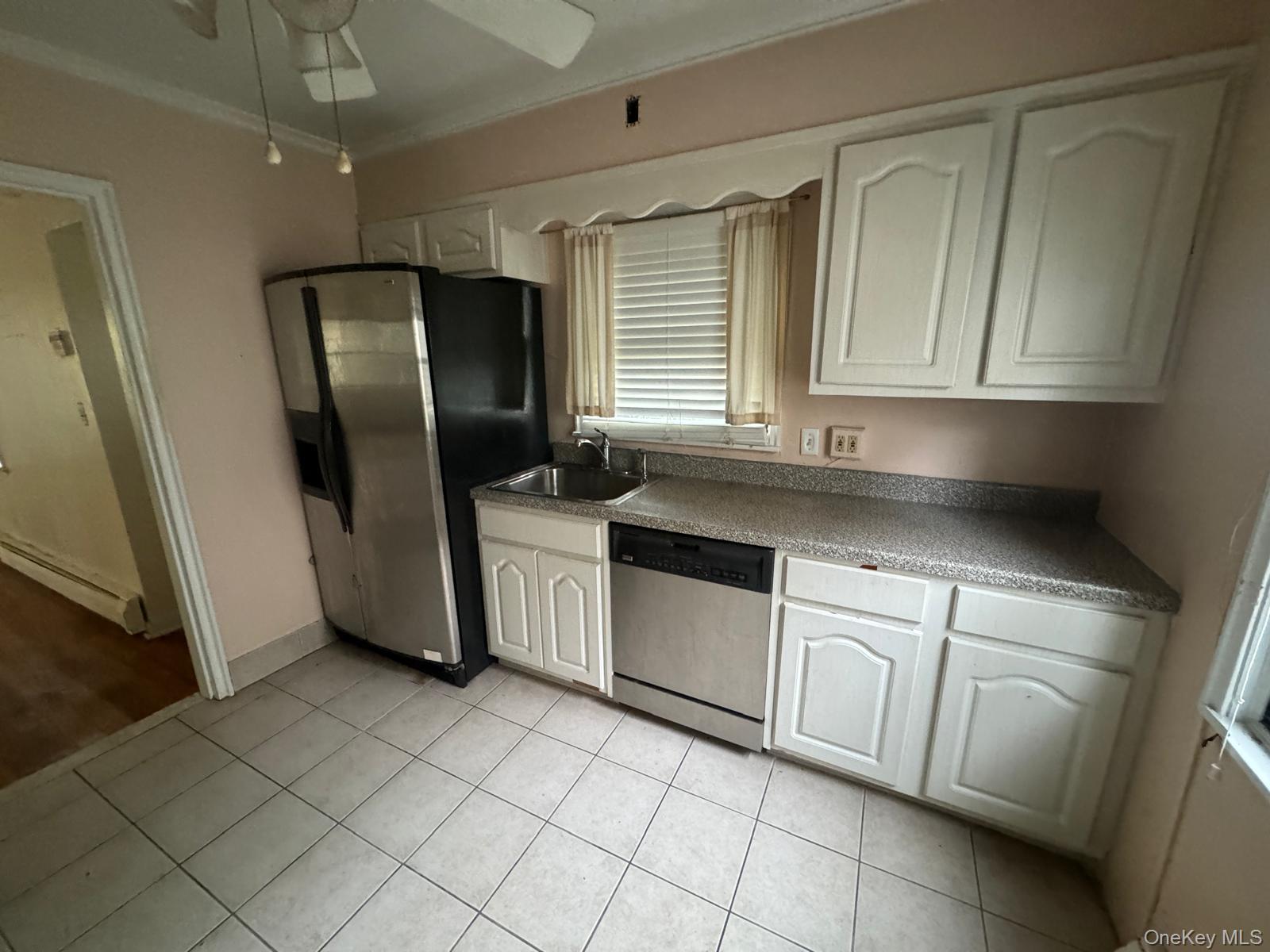 548 S 10th Avenue, Mount Vernon, NY 10550