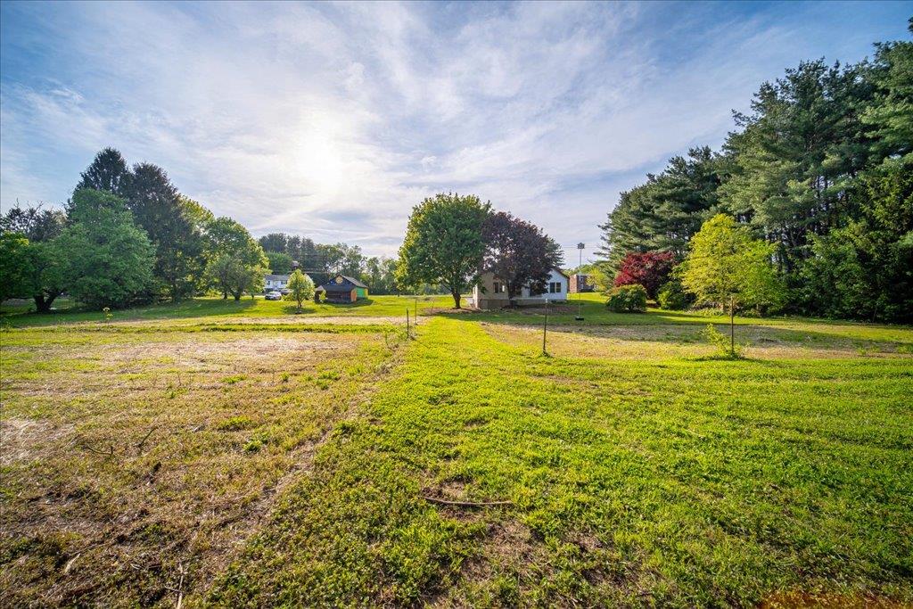 144 S Ohioville Road, New Paltz, NY 12561