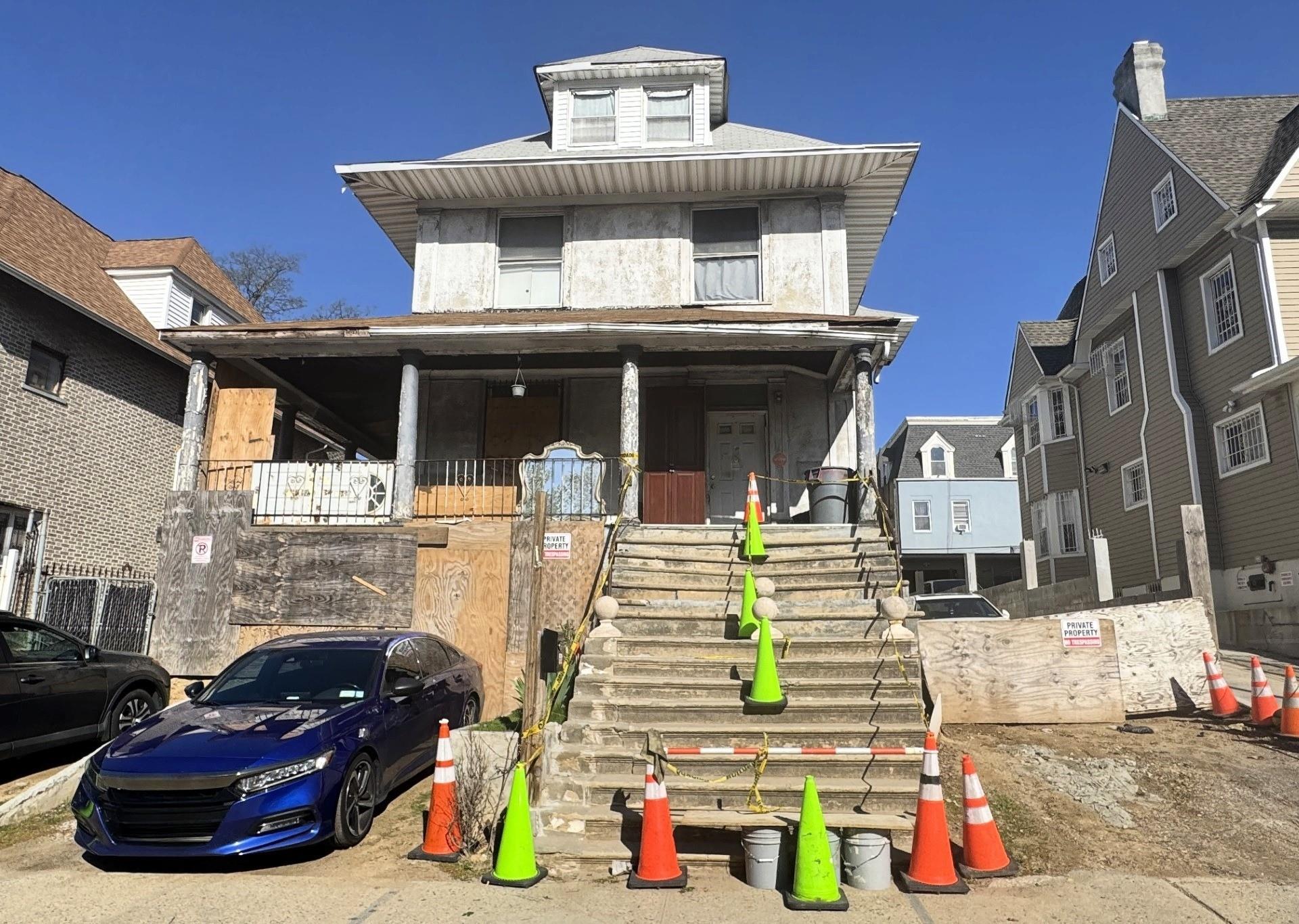 2201 University Avenue, Bronx, NY 10453