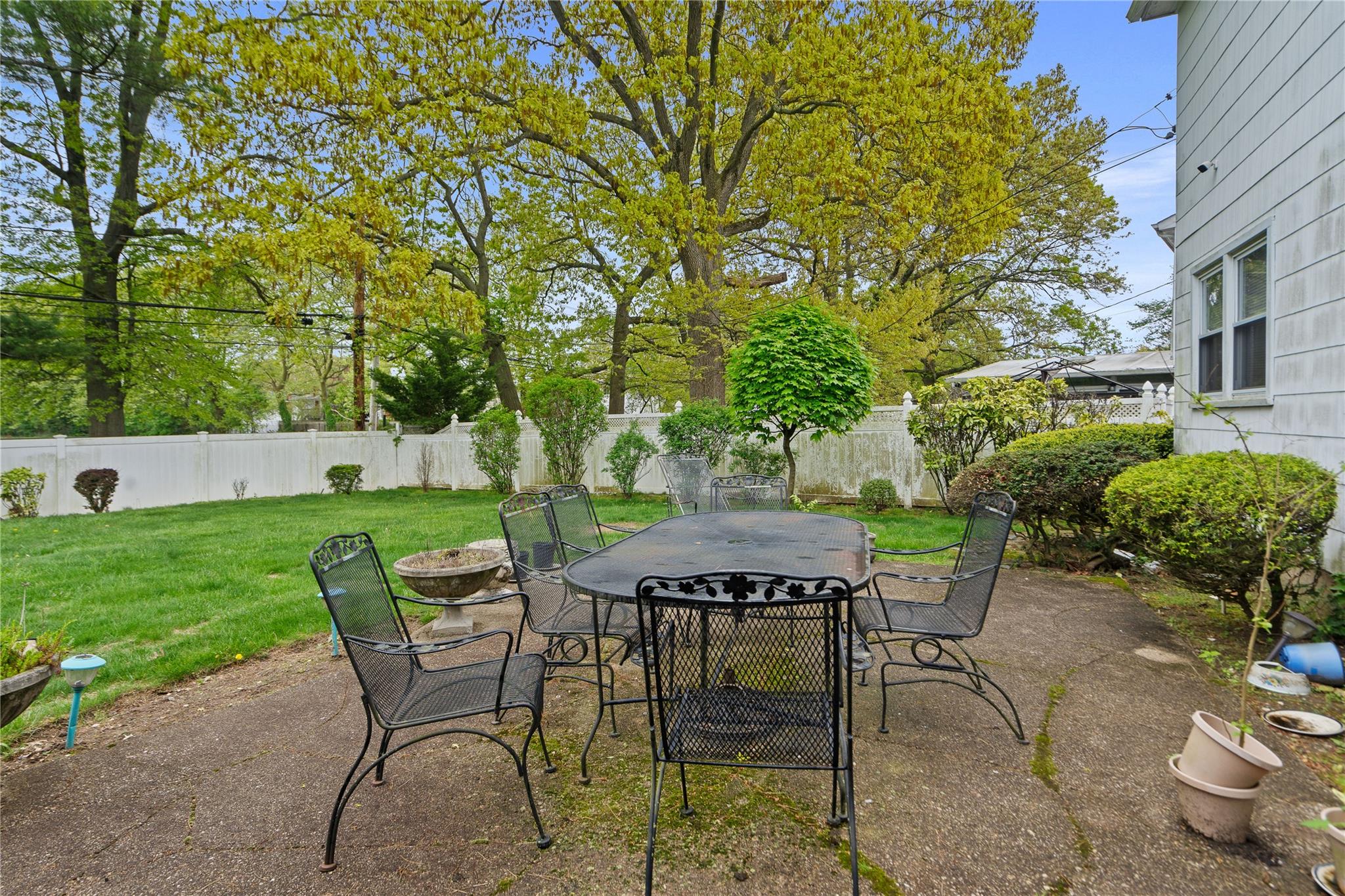 915 School Drive, Baldwin, NY 11510