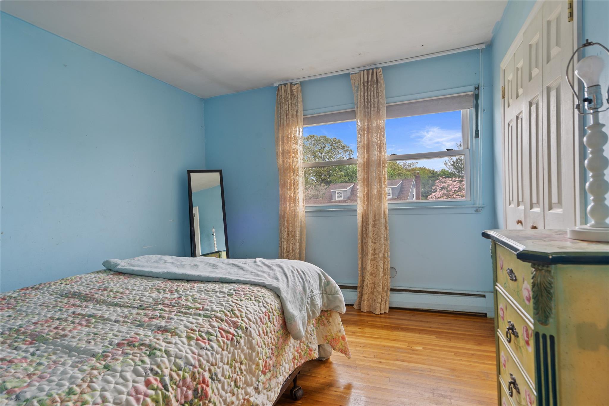 915 School Drive, Baldwin, NY 11510