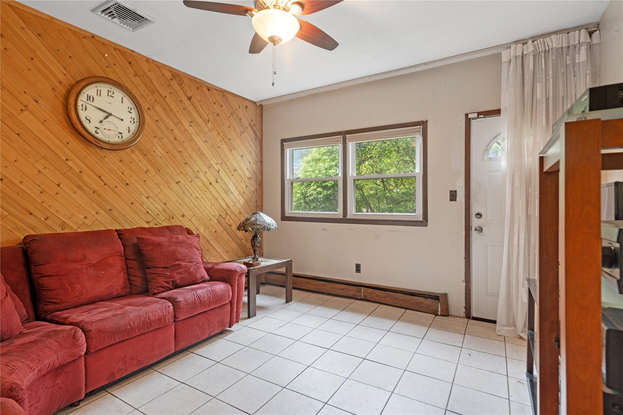 915 School Drive, Baldwin, NY 11510