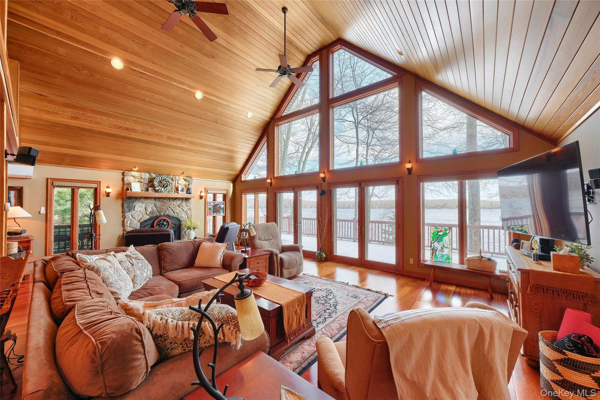 164 S Shore Drive, Wurtsboro, NY 12790