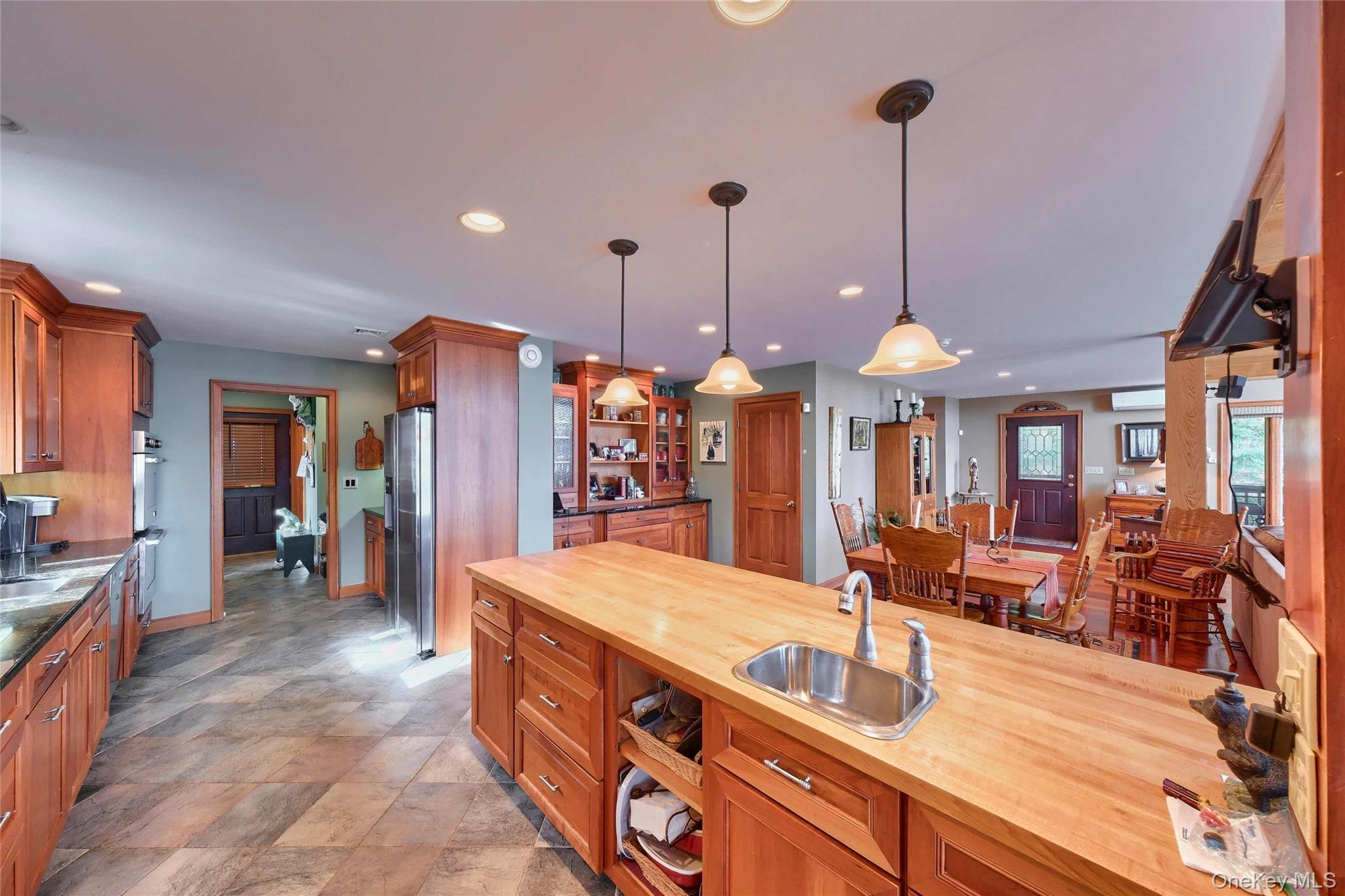 164 S Shore Drive, Wurtsboro, NY 12790