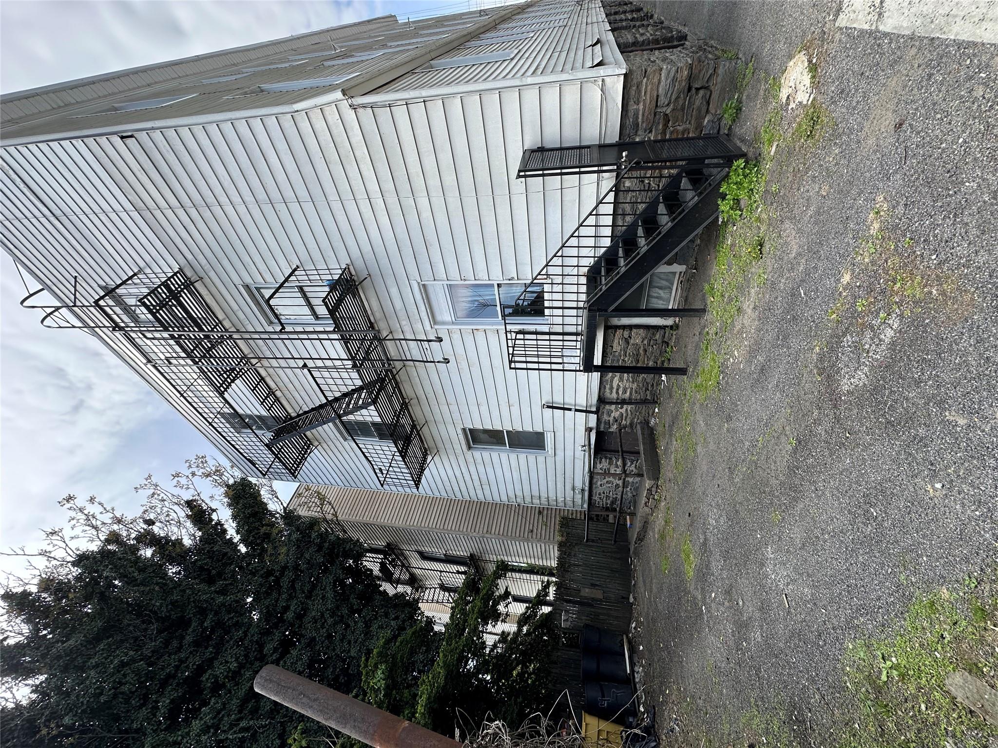 47 N Bleeker Street, Mount Vernon, NY 10550