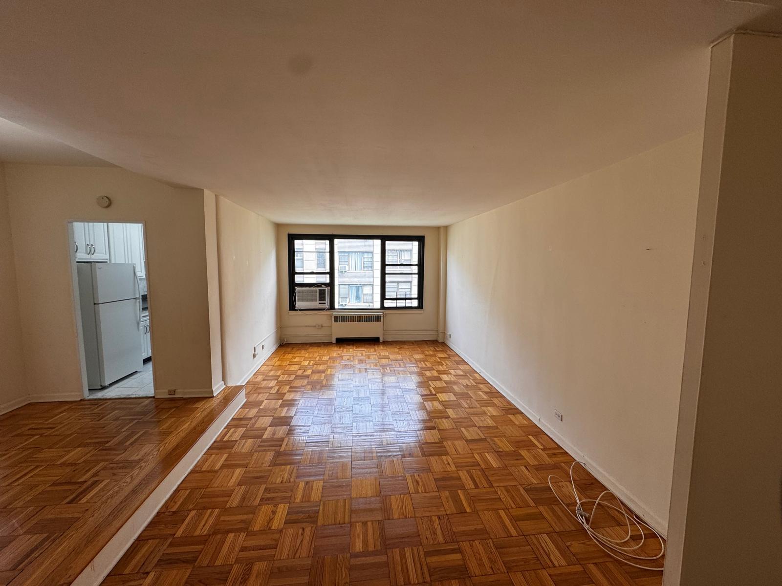 9825 64th Road # 5F, Rego Park, NY 11374