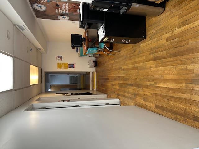 160-01 Hillside Avenue Avenue # Store Front, Jamaica, NY 11432