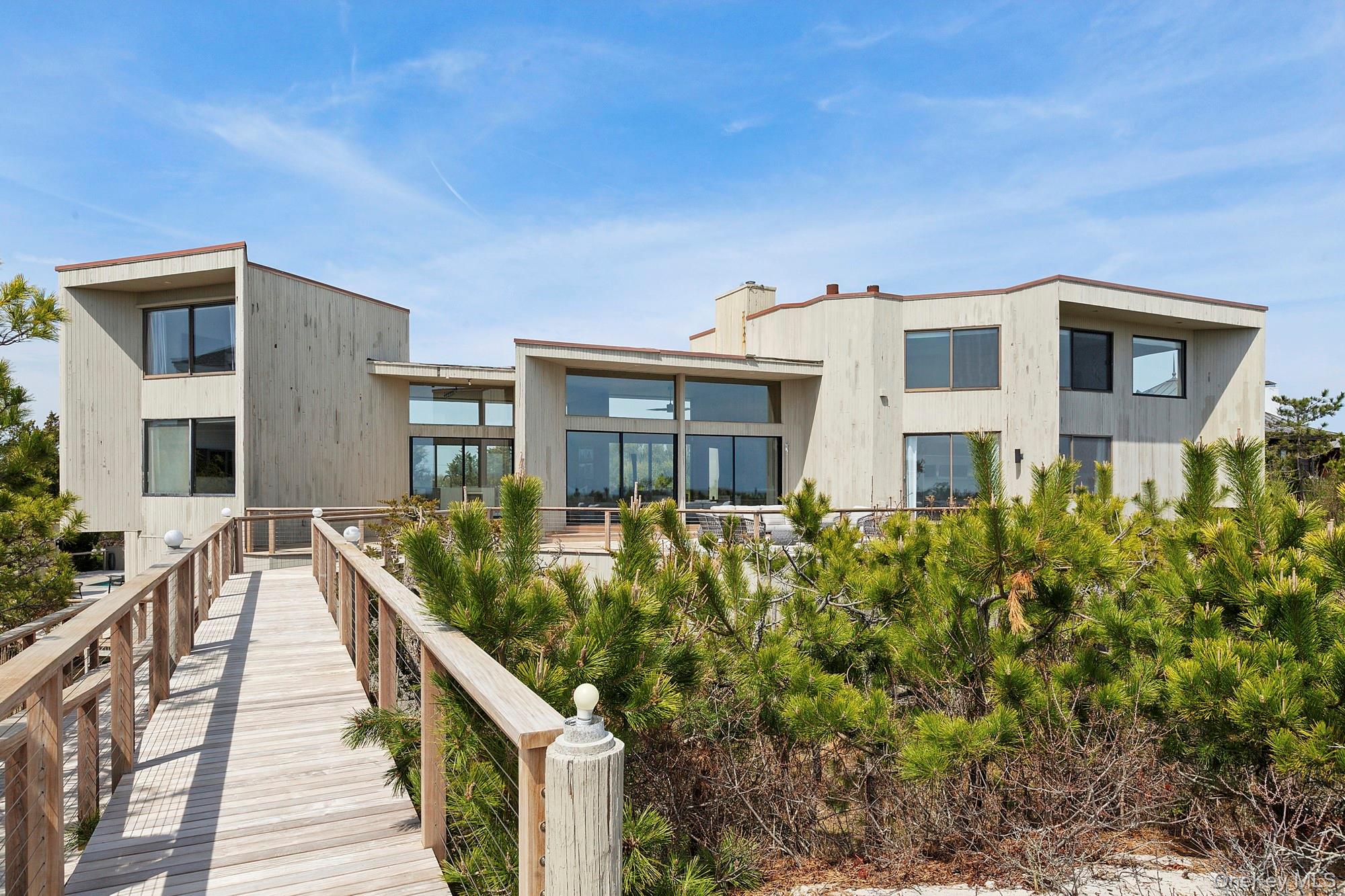 199 Dune Road, Westhampton Beach, NY 11978