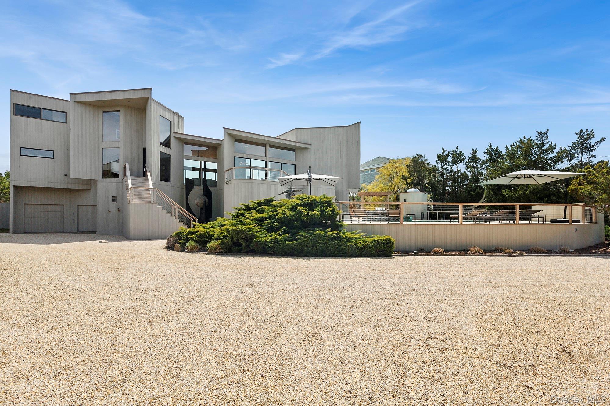 199 Dune Road, Westhampton Beach, NY 11978