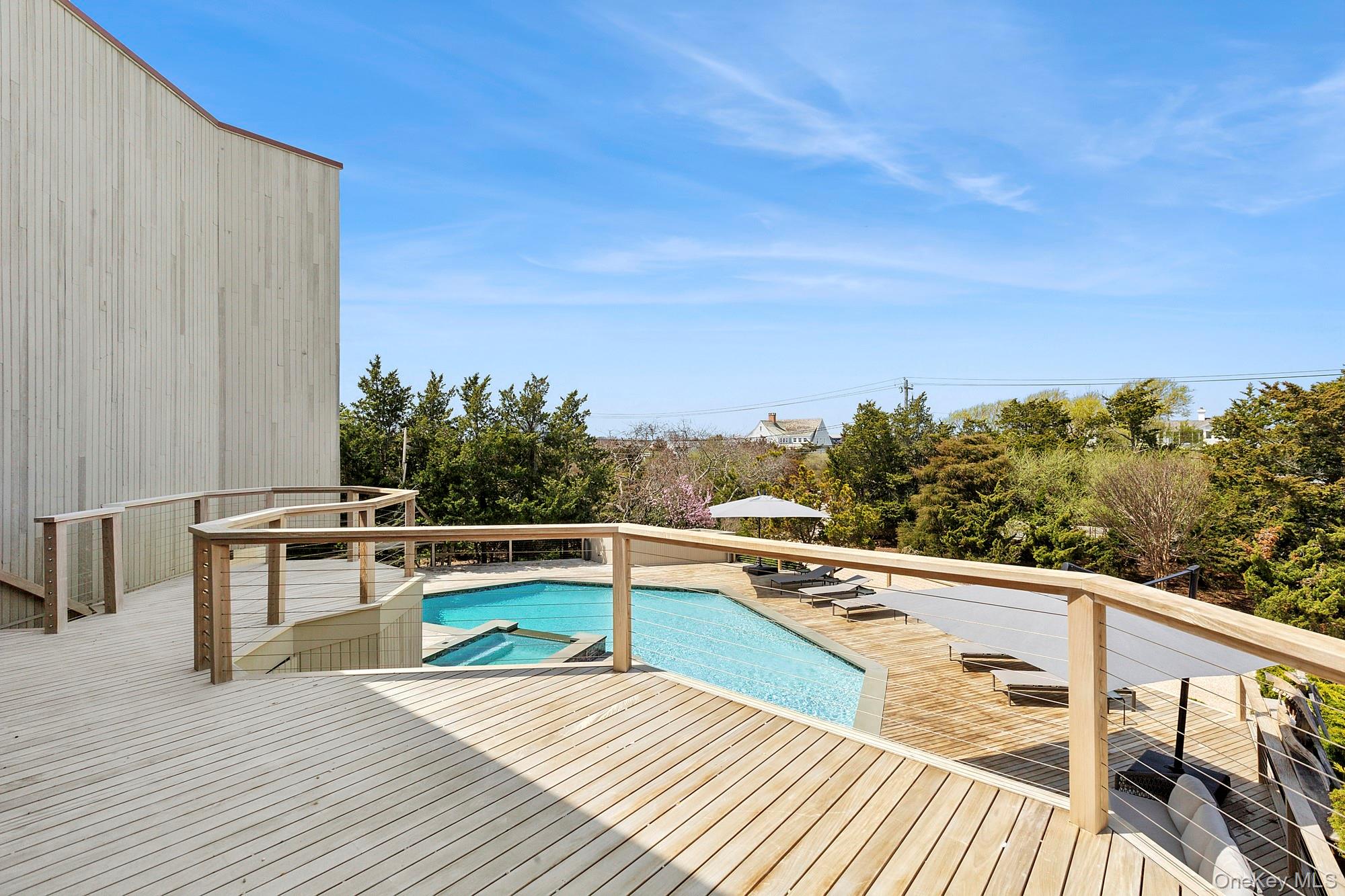 199 Dune Road, Westhampton Beach, NY 11978