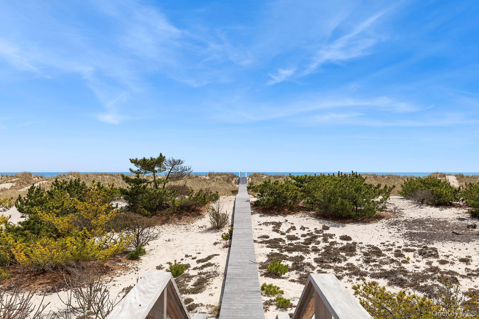 199 Dune Road, Westhampton Beach, NY 11978