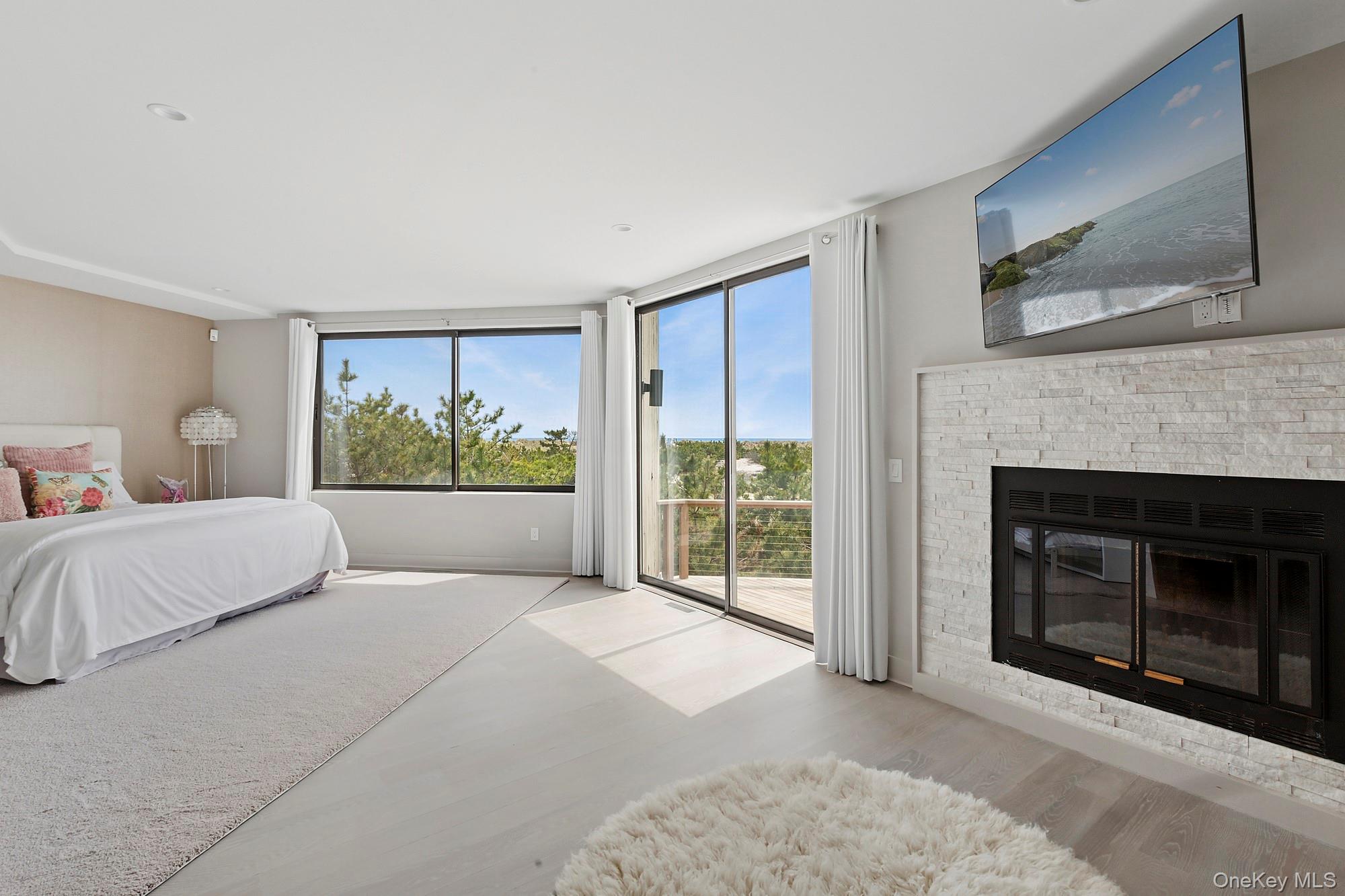 199 Dune Road, Westhampton Beach, NY 11978