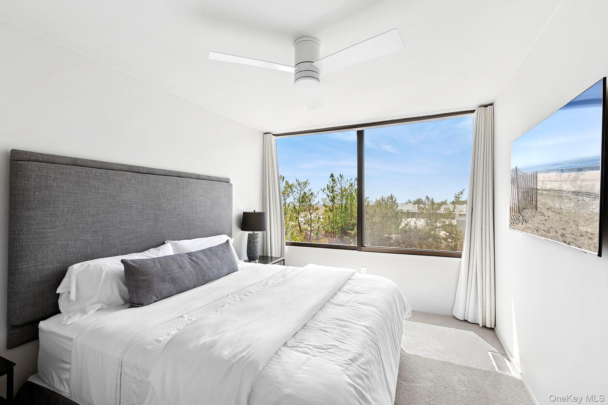 199 Dune Road, Westhampton Beach, NY 11978