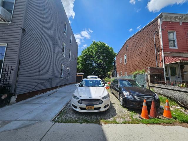 400 Linwood Street, Brooklyn, NY 11208
