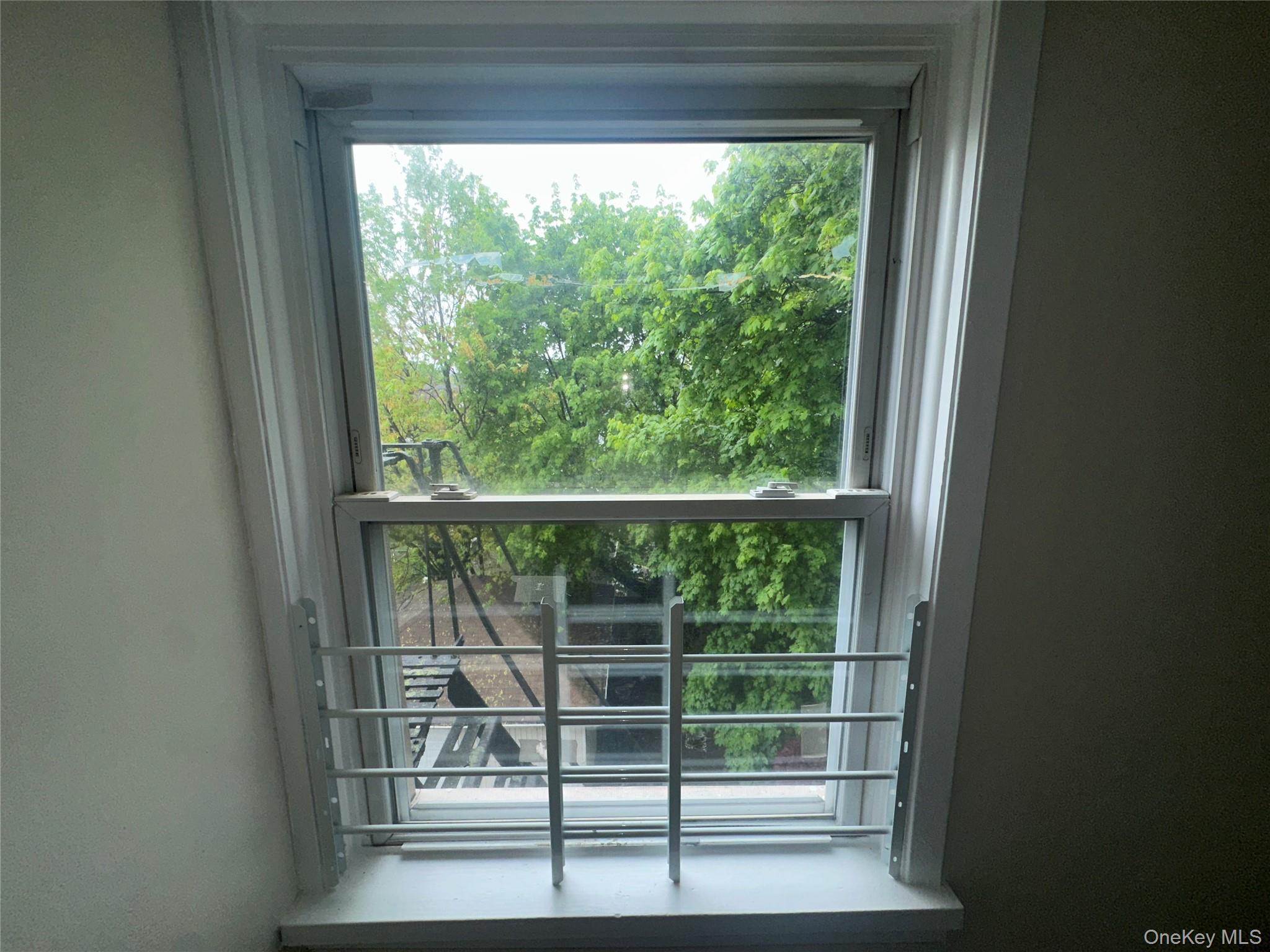 149 Washburn Avenue # 3, Freeport, NY 11520