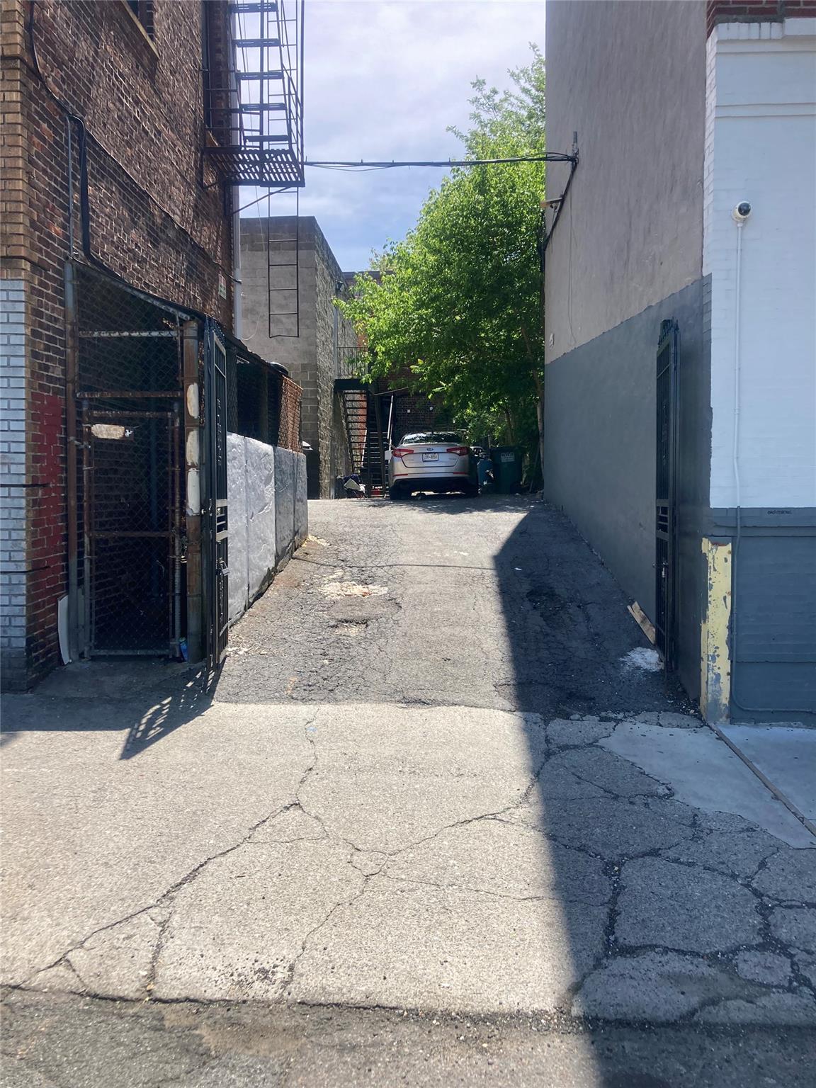 349 S Broadway, Yonkers, NY 10705