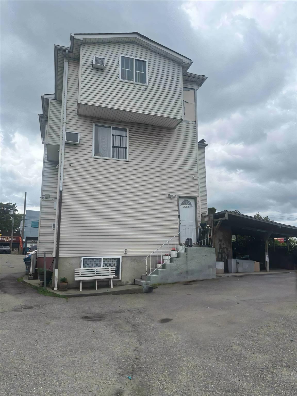 859 Post Avenue, Staten Island, NY 10310