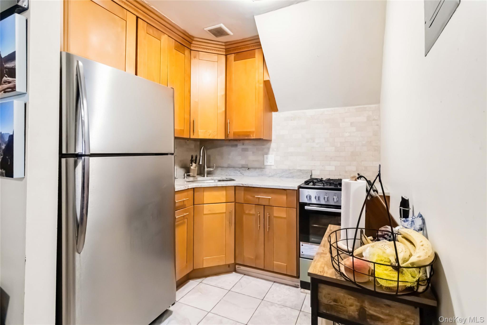 48-51 58th Lane, Woodside, NY 11377