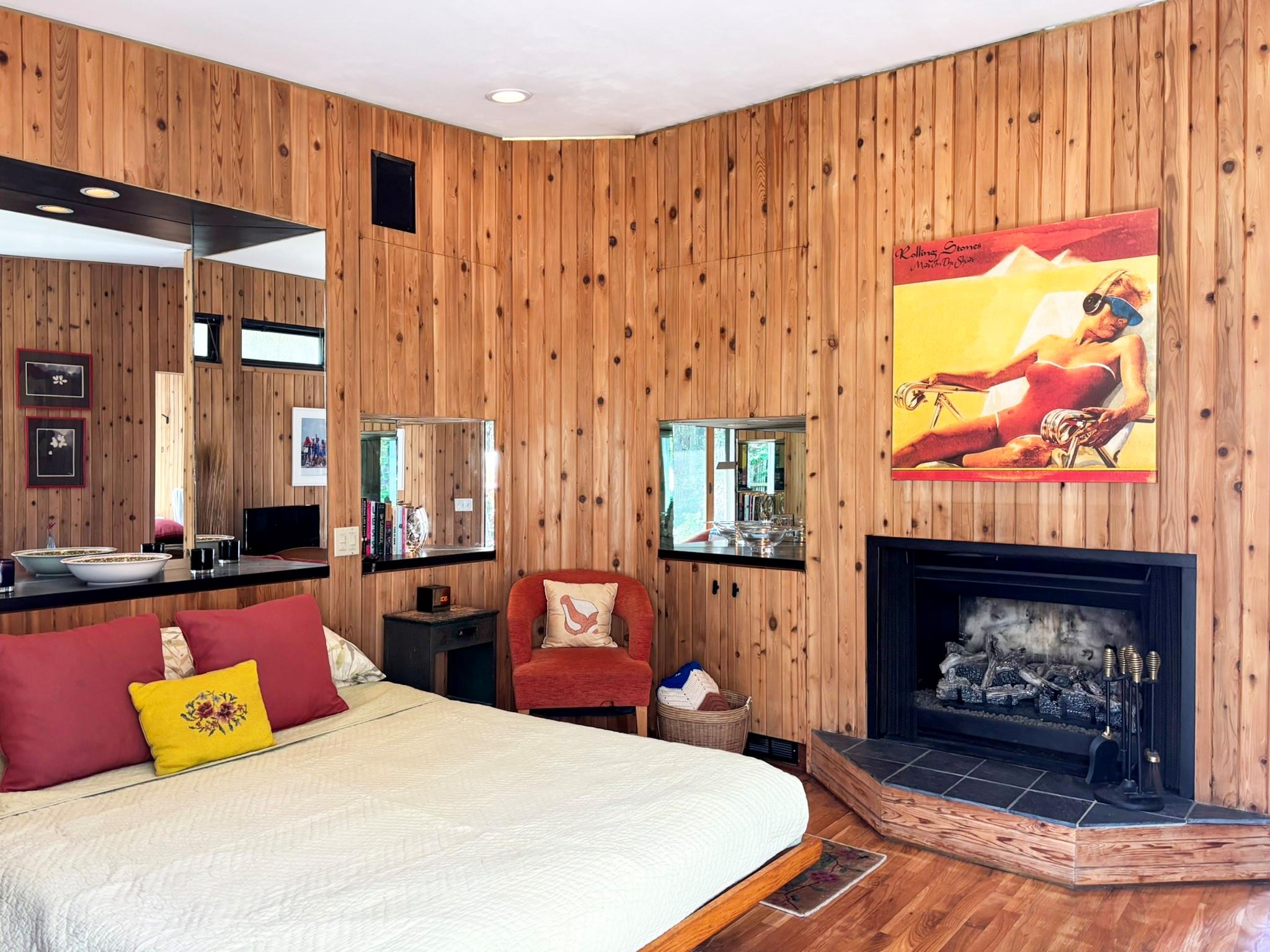 231 Bay Walk, Fire Island Pines, NY 11782