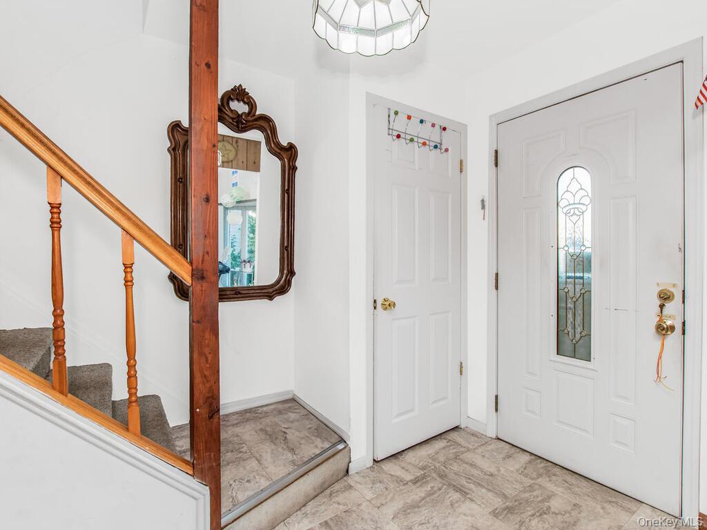 18 South Circle, Yonkers, NY 10703