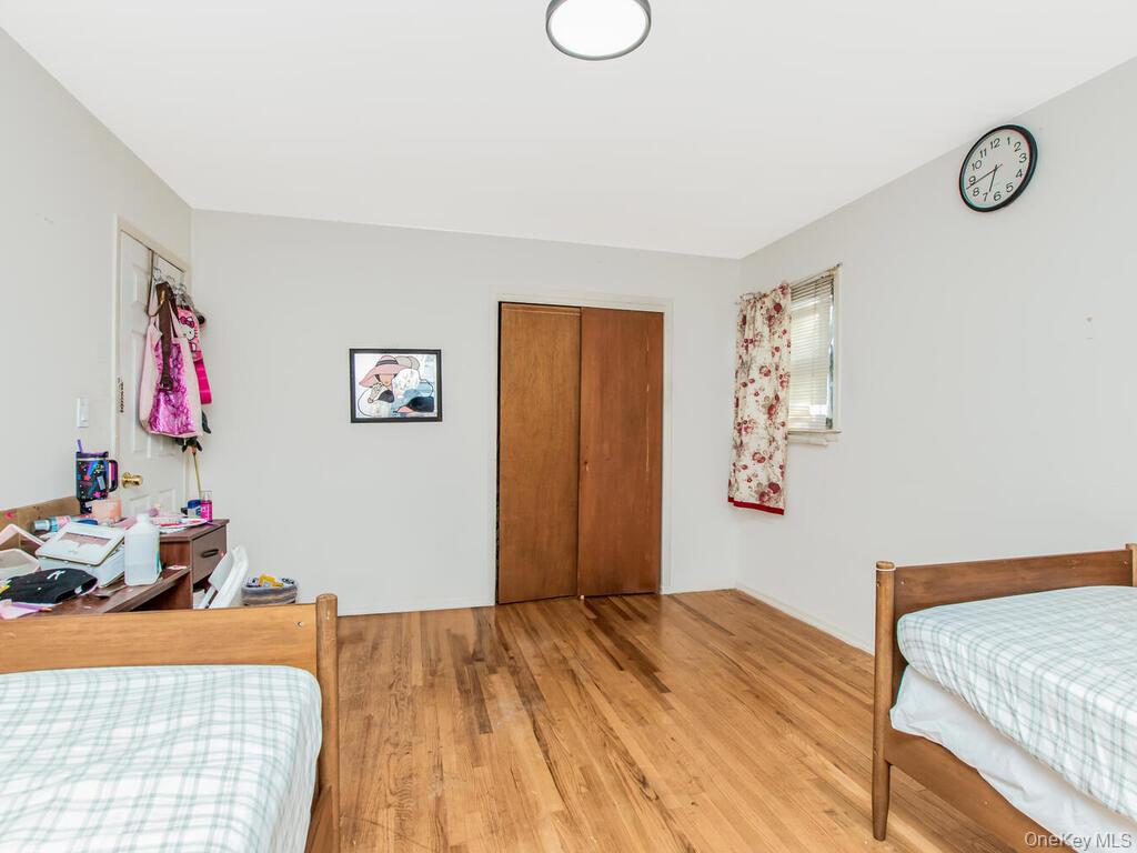 18 South Circle, Yonkers, NY 10703