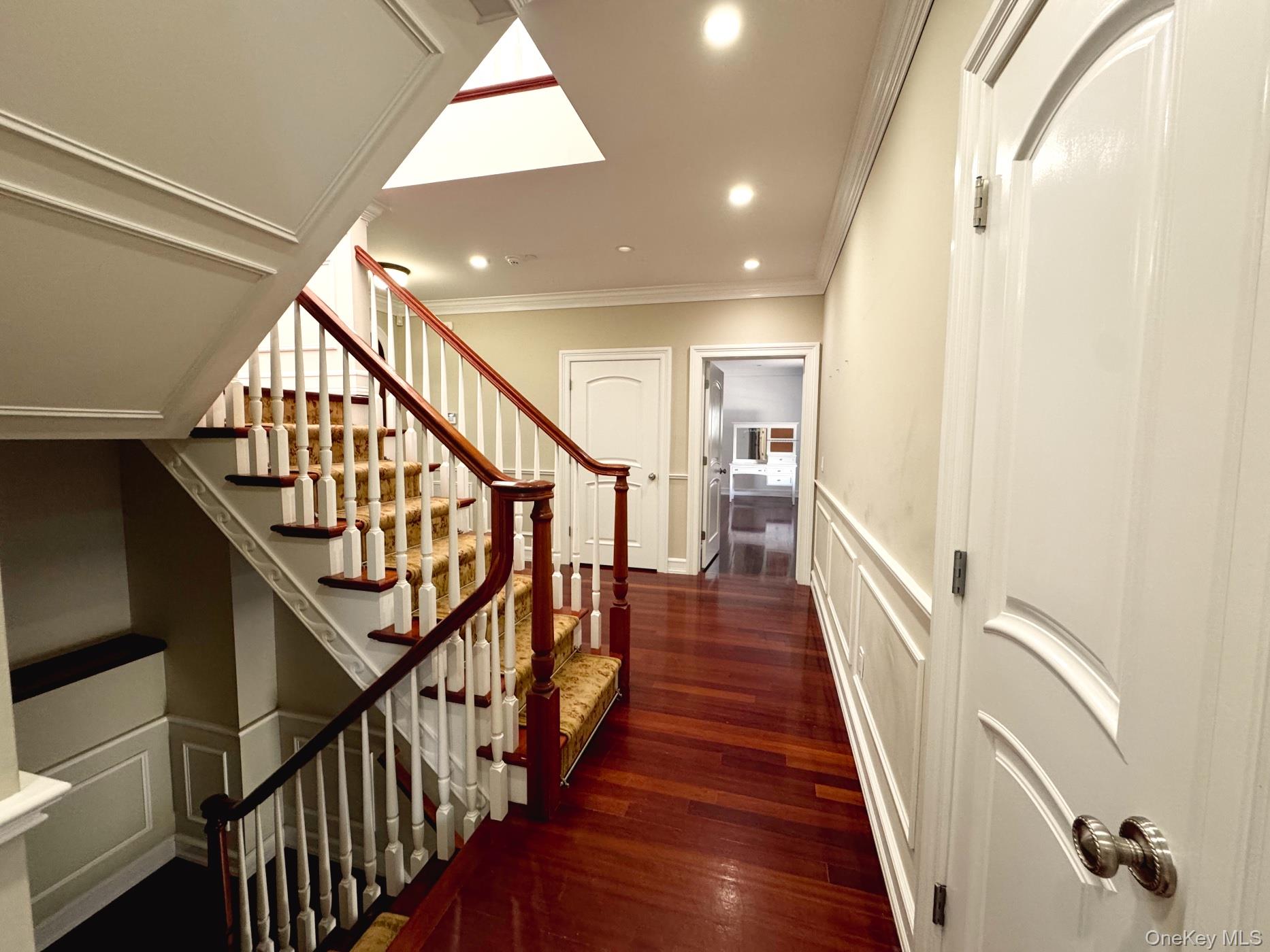 510 Shore Drive, Oakdale, NY 11769