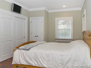 510 Shore Drive, Oakdale, NY 11769