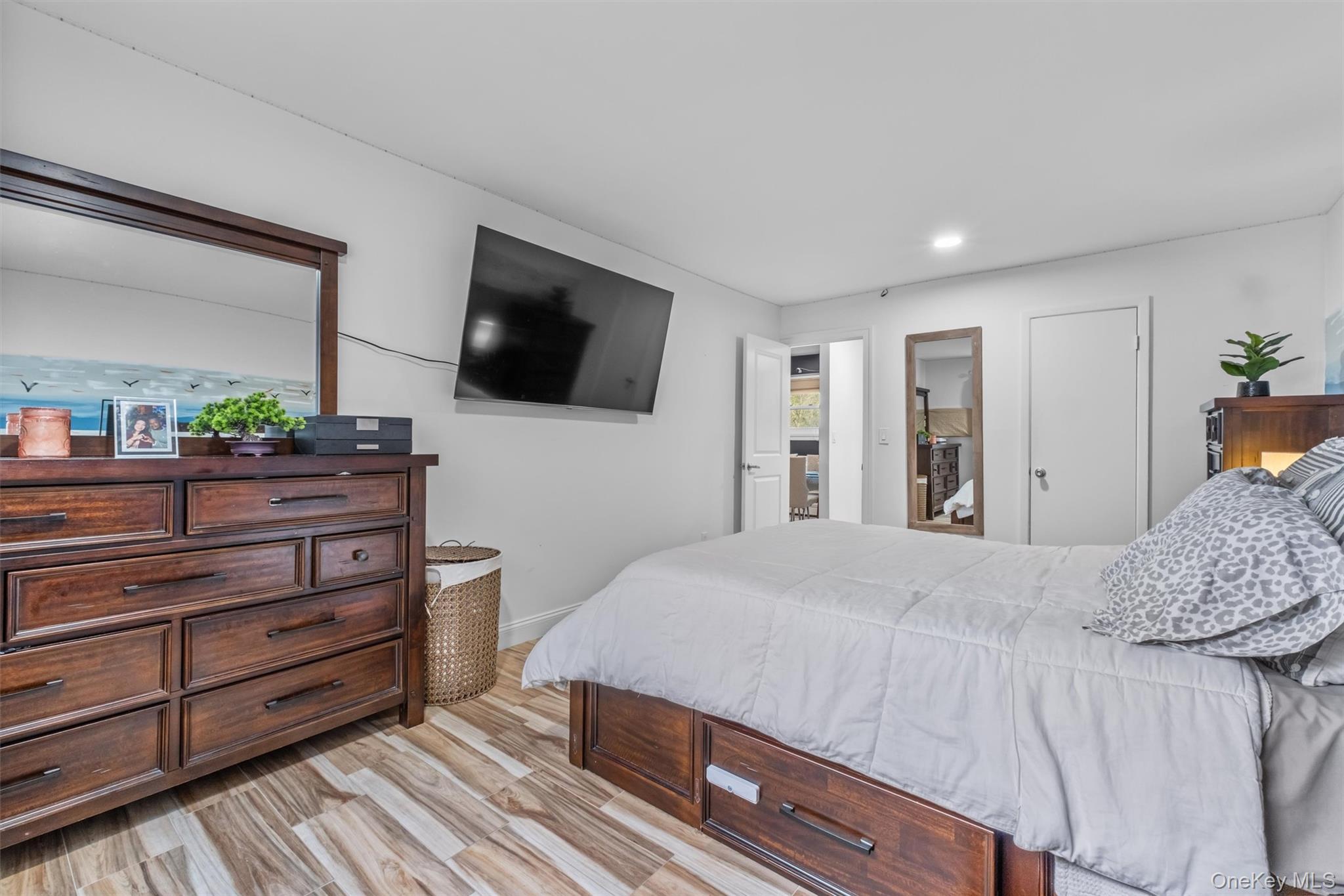 1548 Route 9 # 12B, Wappingers Falls, NY 12590