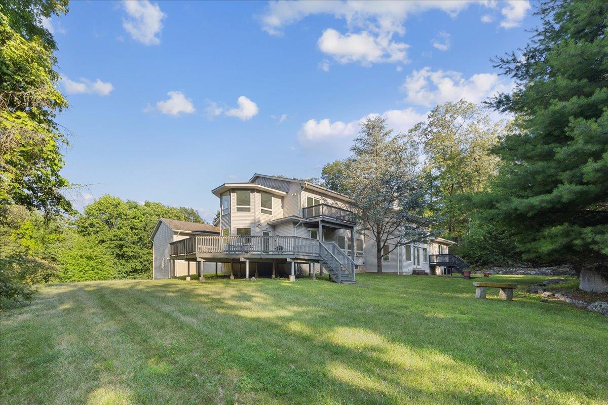 587 Route 306, Suffern, NY 10901