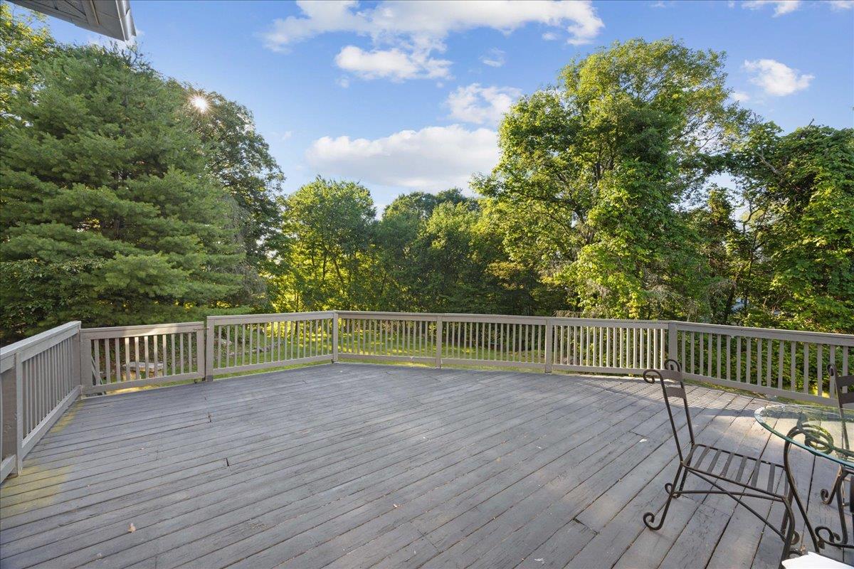 587 Route 306, Suffern, NY 10901