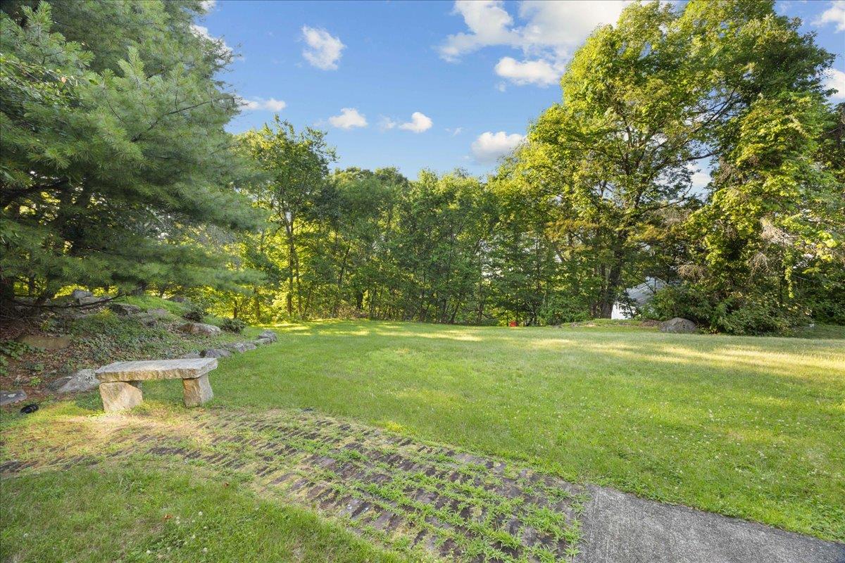 587 Route 306, Suffern, NY 10901