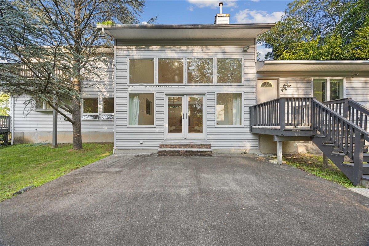 587 Route 306, Suffern, NY 10901