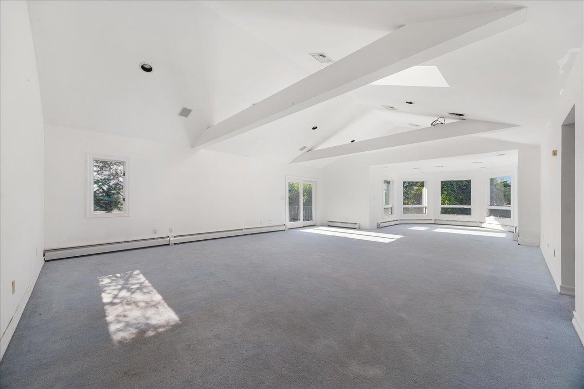 587 Route 306, Suffern, NY 10901