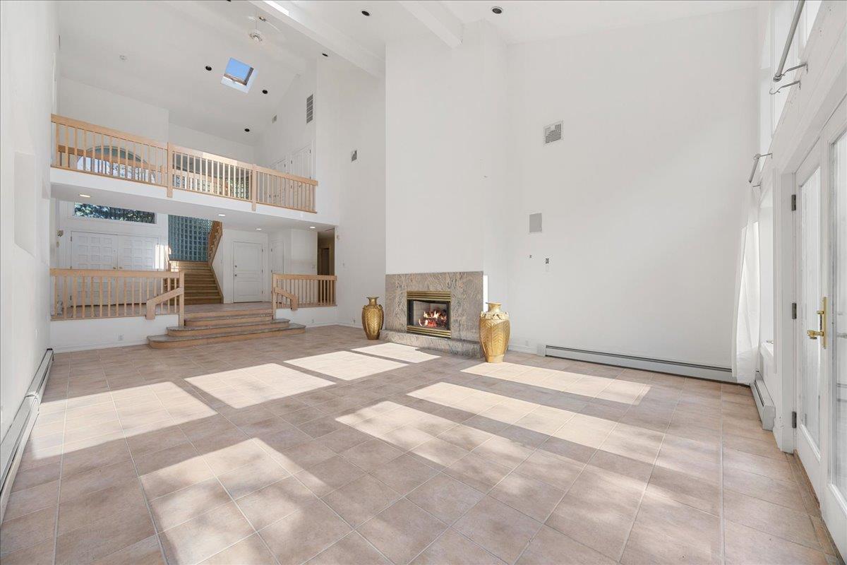 587 Route 306, Suffern, NY 10901