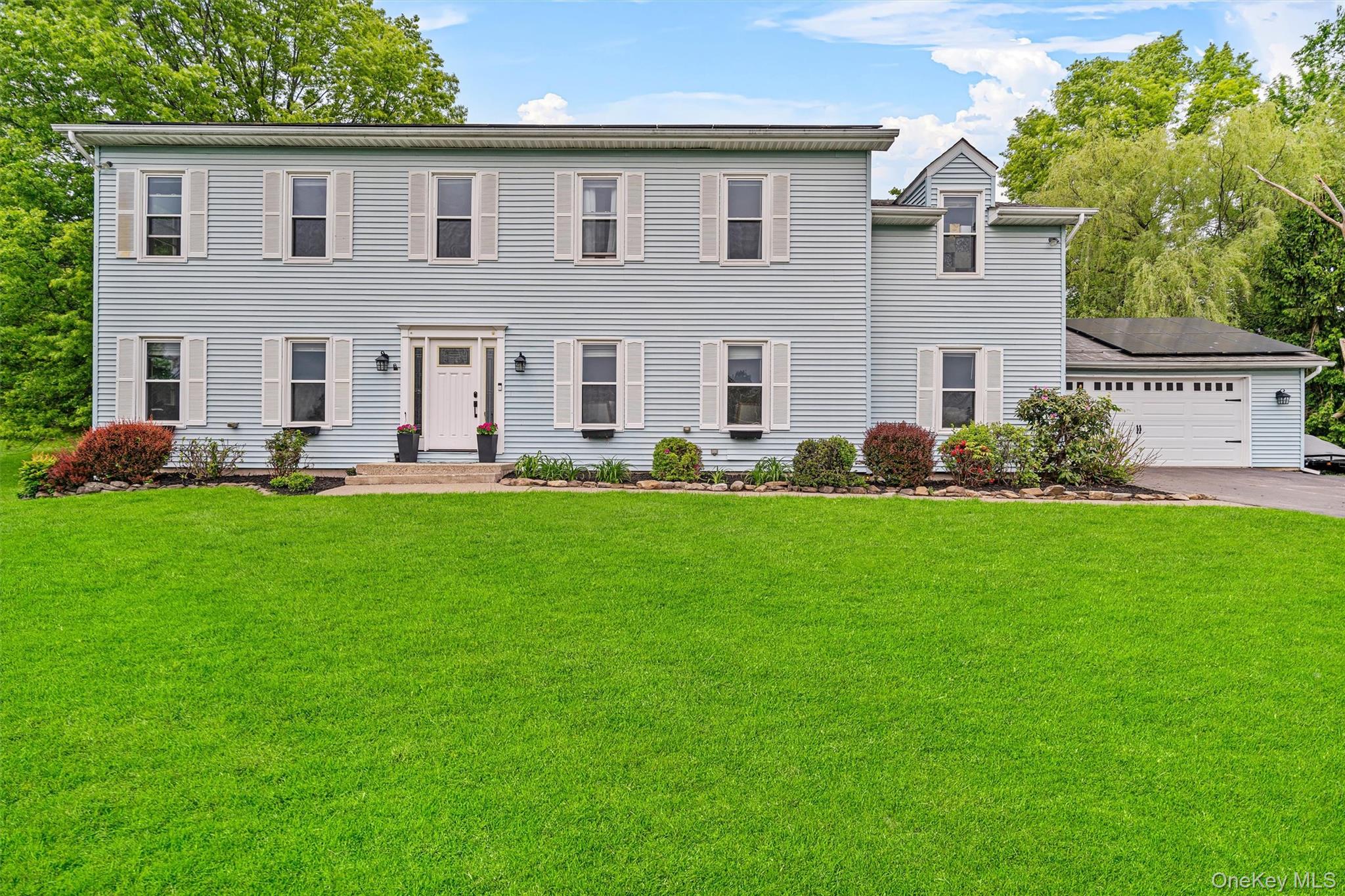 8 Red Oak Court, Middletown, NY 10941