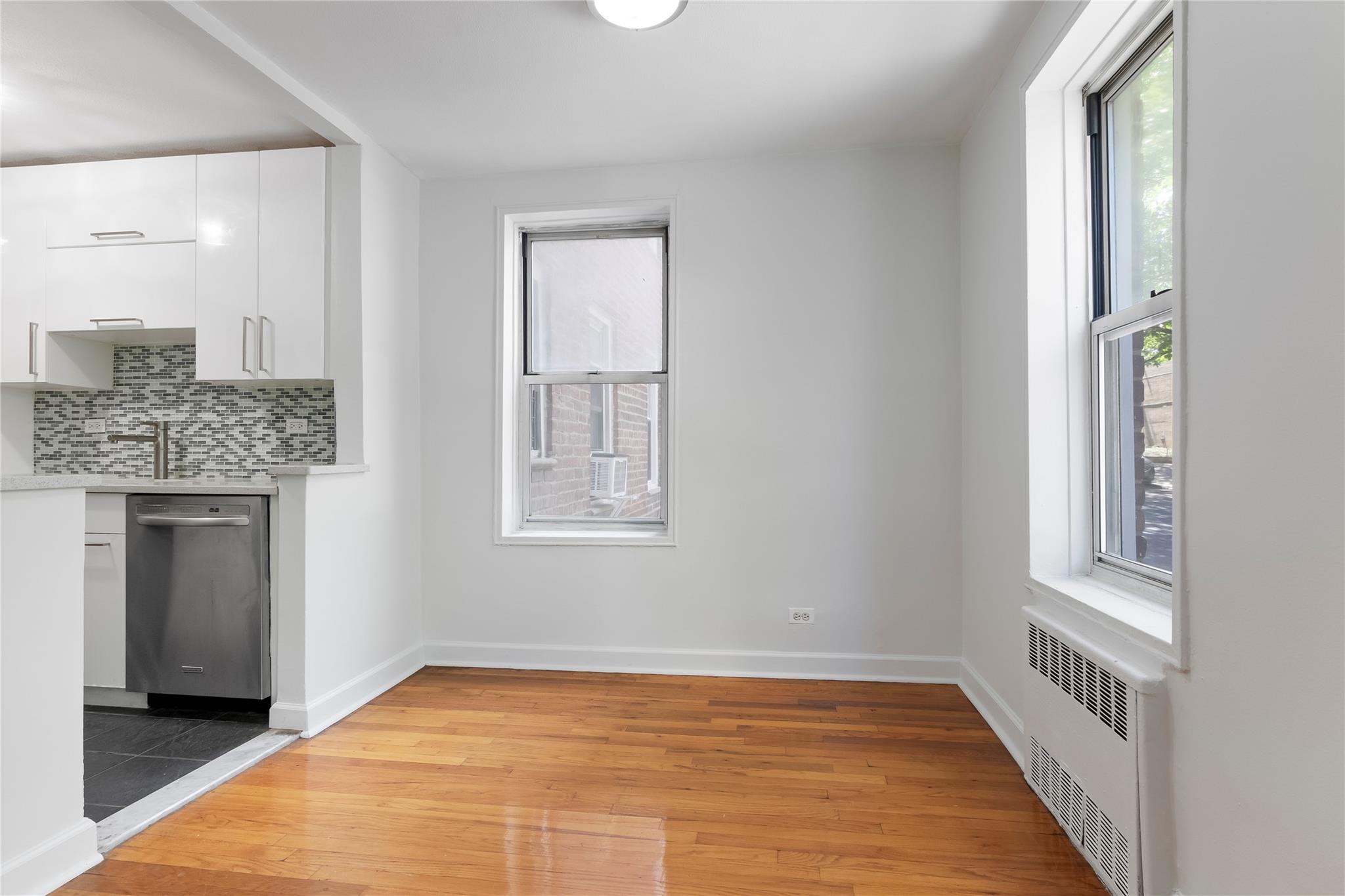 67-12 Yellowstone Blvd # C-12, Forest Hills, NY 11375